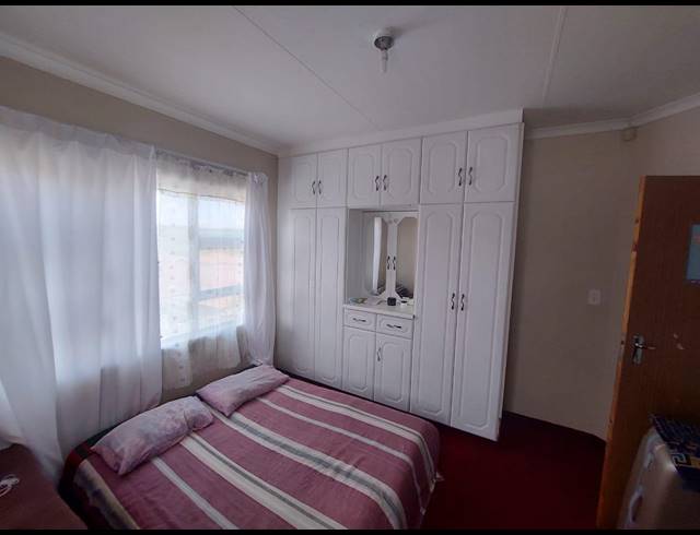 7 BEDROOM FREEHOLD SOLD IN FORDERVILLE